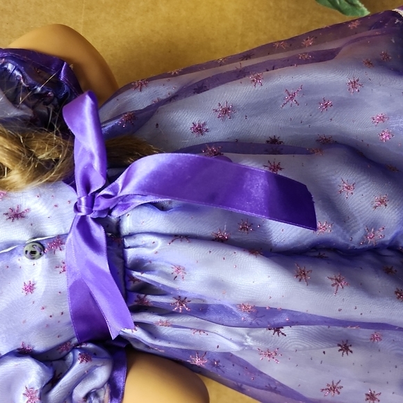 Connie Walser Derek,  Porcelain Doll. AEL 2005  20" - Picture 10 of 16